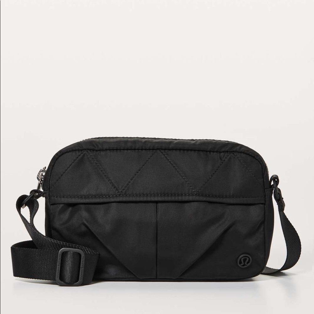 Lululemon City Adventurer Crossbody